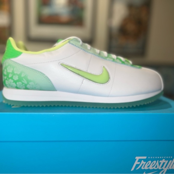 WMNS Nike Cortez x Doernbecher Freestyle 23' - Picture 6 of 9